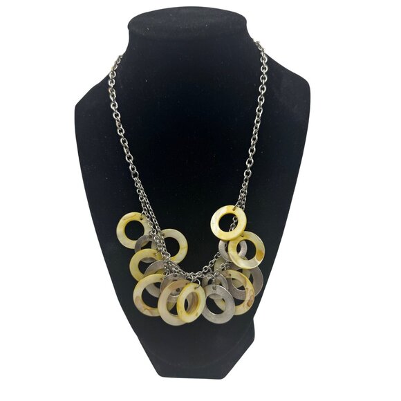 Silver Tone and Shell Multi Disk Necklace Adjustable 18-21 inches Pale Yellow - Picture 1 of 7